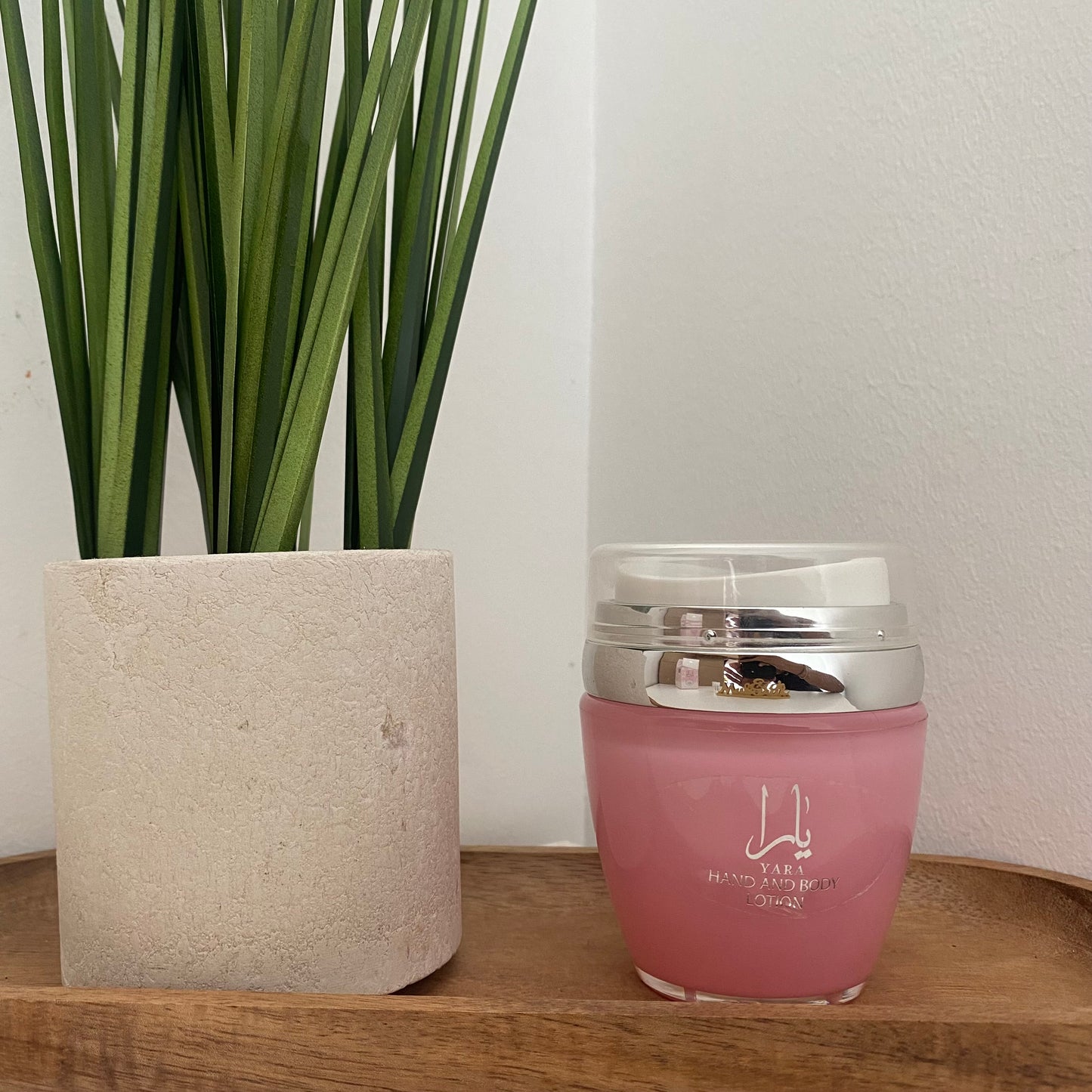 Yara - Crème parfumée mains et corps
